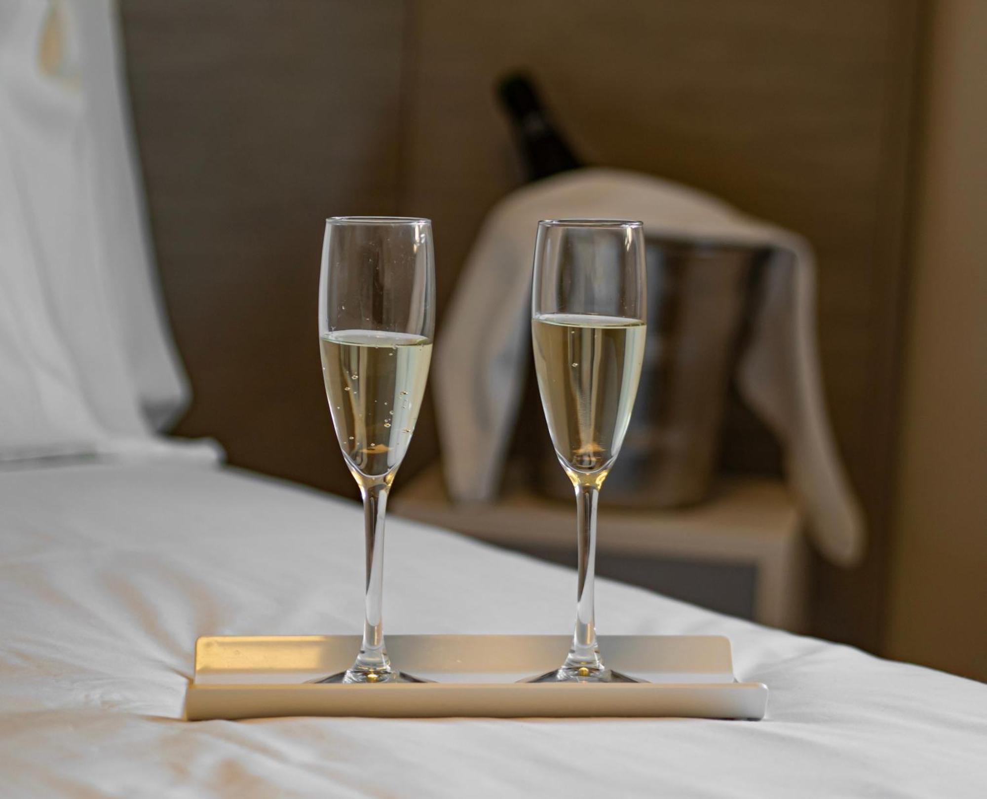 Aparthotel Solifemar กาสเตย์เดเฟลส์ ภายนอก รูปภาพ